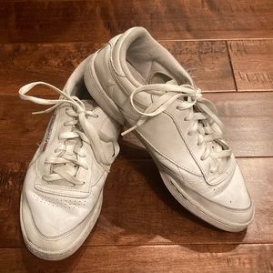 Mens Reebok Leather gym shoe size 9